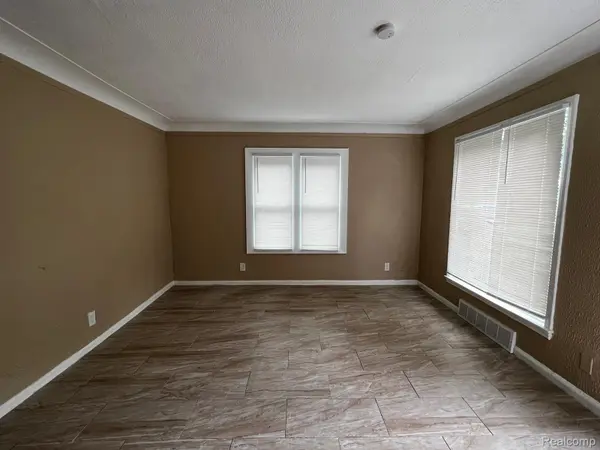 8260 COYLE ST, Detroit, MI 48228