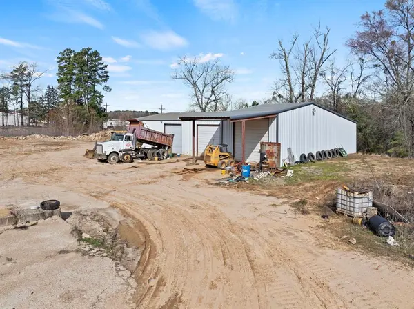 760 E 16th Street, Mount Pleasant, TX 75455