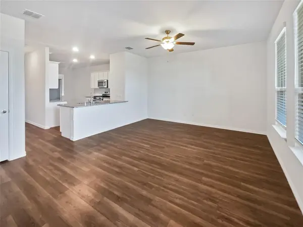 1009 Mesquite Lane, Princeton, TX 75407