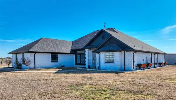 1010 Fm 85, Ennis, TX 75119