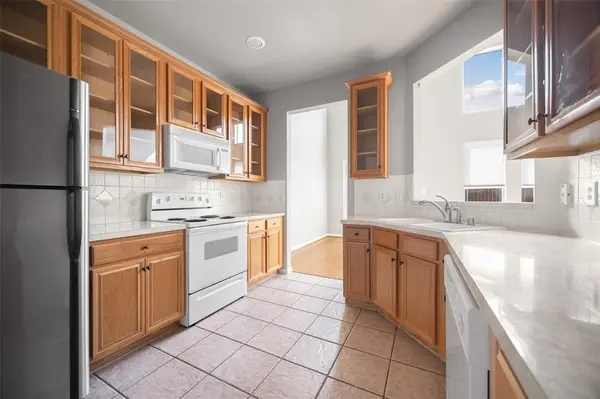 924 Cypress Creek Drive, Plano, TX 75025