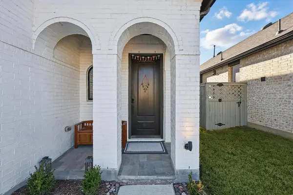 1736 Bonsmara Drive, Northlake, TX 76247