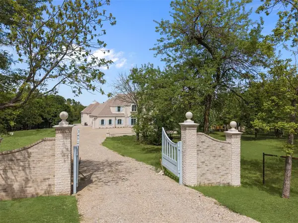 1651 Old Annetta, Aledo, TX 76008