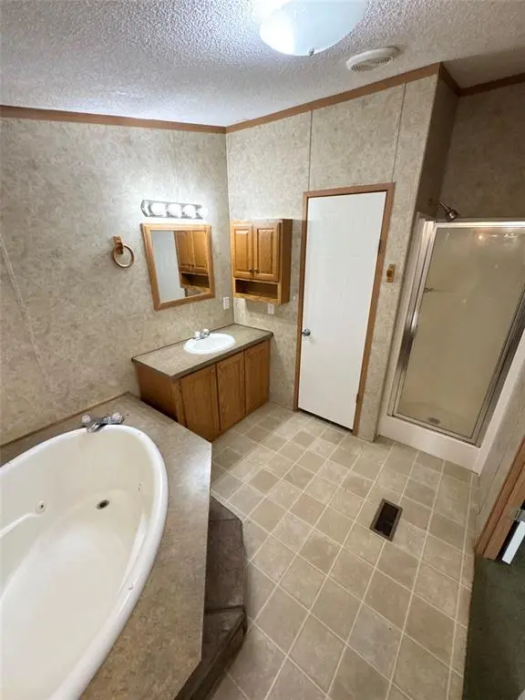 5475 Chuck A drive, Shreveport, LA 71129