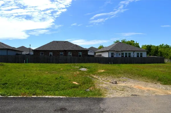 309 Rike Road, Mabank, TX 75147