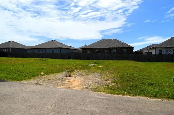 309 Rike Road, Mabank, TX 75147