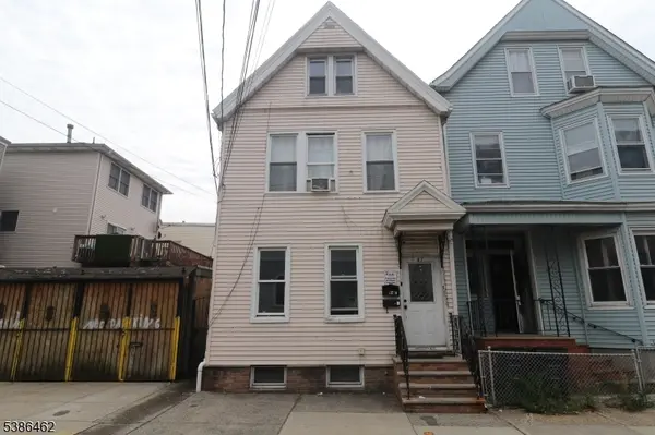 47 Ann St, Newark City, NJ 07105