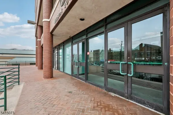 41-51 Wilson Ave #5 k, Newark City, NJ 07105