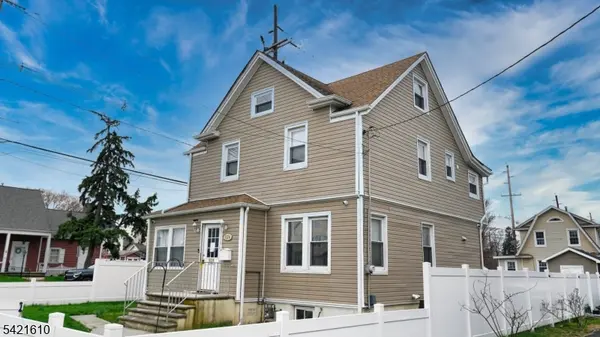 824 Chestnut St, Roselle Boro, NJ 07203