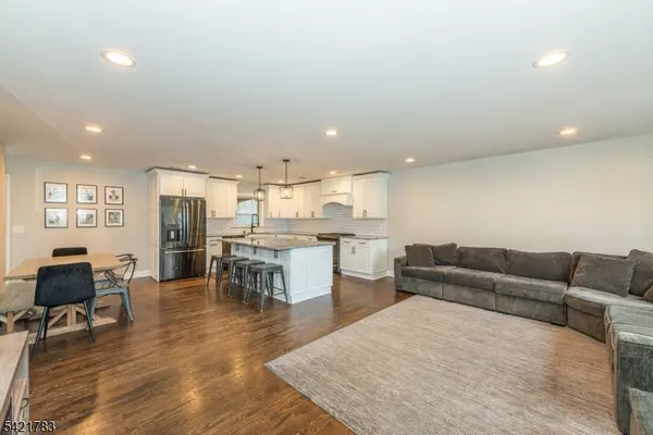 28 Riverview Rd, West Milford Twp., NJ 07438