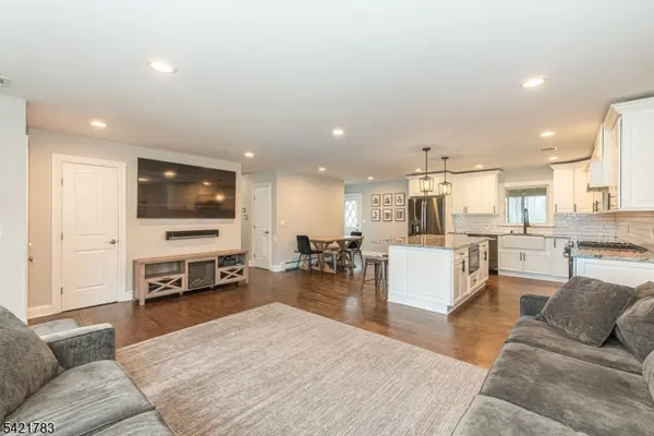 28 Riverview Rd, West Milford Twp., NJ 07438