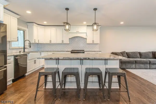 28 Riverview Rd, West Milford Twp., NJ 07438