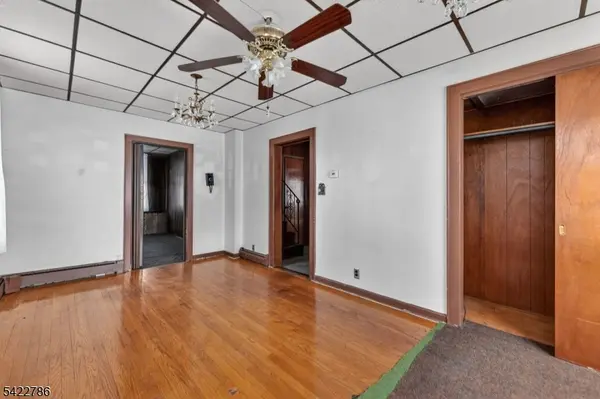 222 Remsen Ave, Woodbridge Twp., NJ 07001