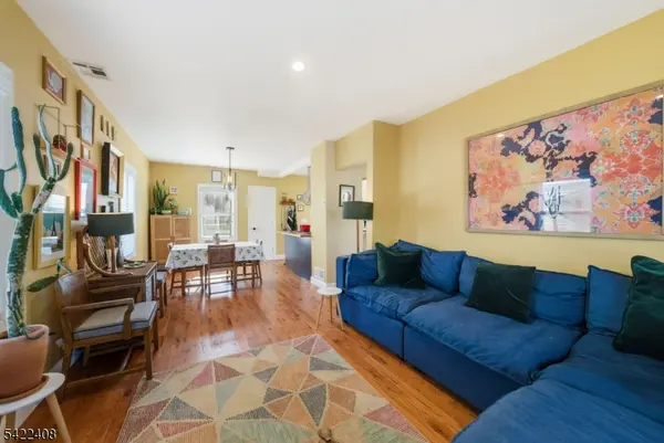 9 Park Ave, Somerville Boro, NJ 08876