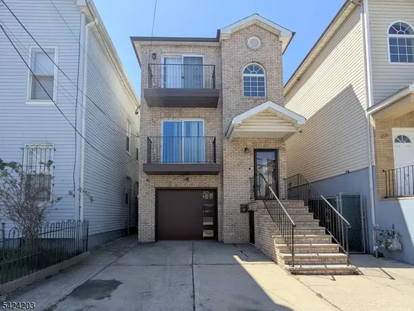 448 Fulton St, Elizabeth City, NJ 07206