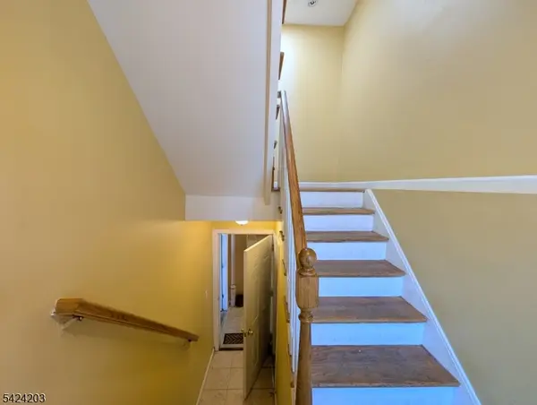 448 Fulton St, Elizabeth City, NJ 07206