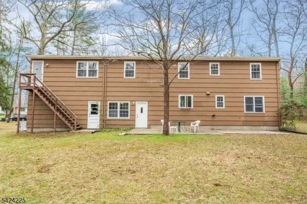 11 Summit Ave, Montvale Boro, NJ 07645