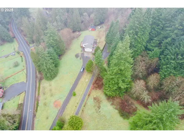 2037 DELAMETER RD, Castle Rock, WA 98611