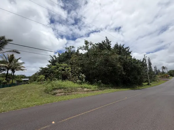 POHAKU CIRCLE, Kurtistown, HI 96760