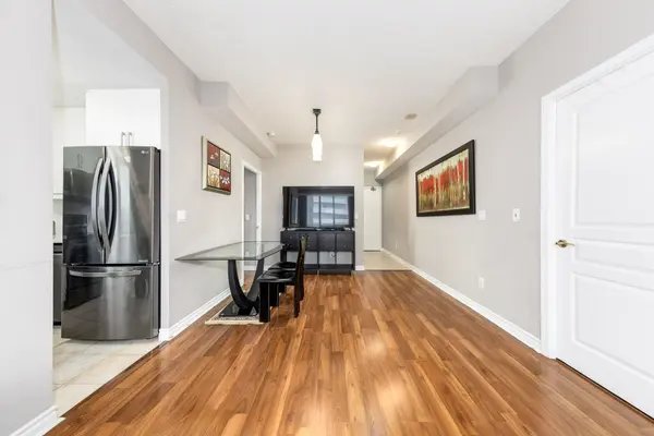 28 Byng AVE #802, Toronto C14, ON M2N 7H4