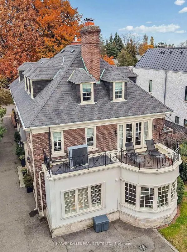 444 Russell Hill RD, Toronto C03, ON M5P 2S5