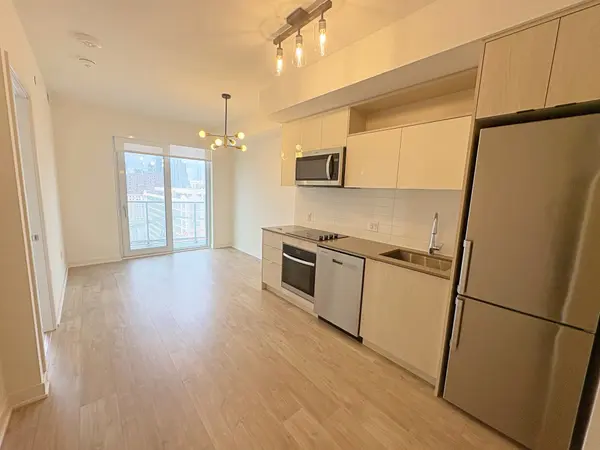 100 Dalhousie ST #1802, Toronto C08, ON M5B 0C7