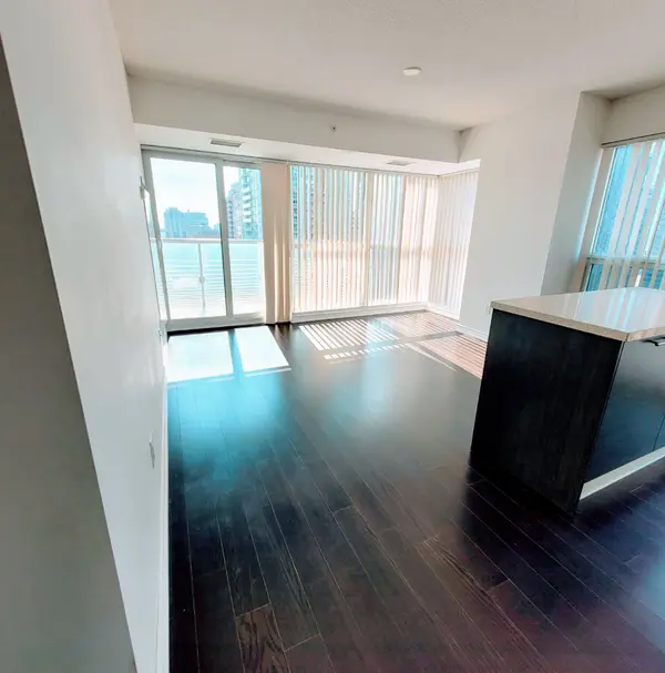 Toronto C01, ON M5B 0A5