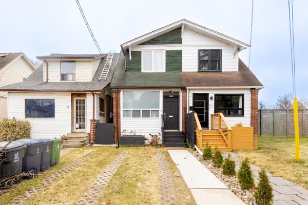 3 Denton AVE, Toronto E03, ON M4C 1T7