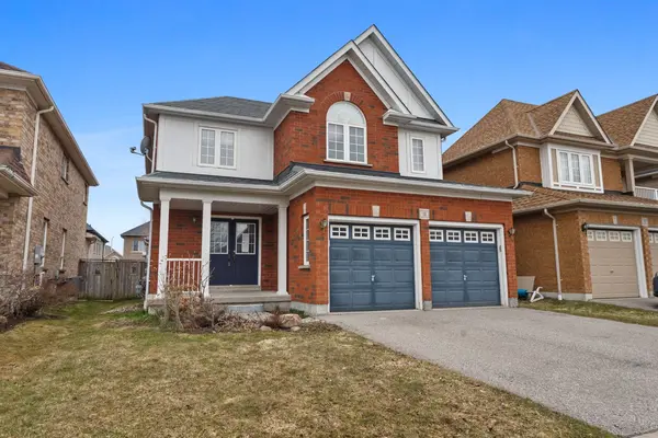 31 Gabrielle CRES, Whitby, ON L1R 3M6