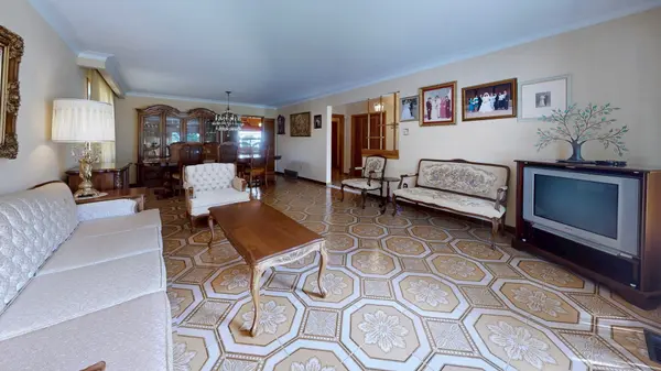 119 Brampton RD, Toronto W09, ON M9R 3K3