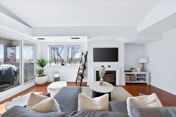 75 Bristol RD E #191, Mississauga, ON L4Z 3P2