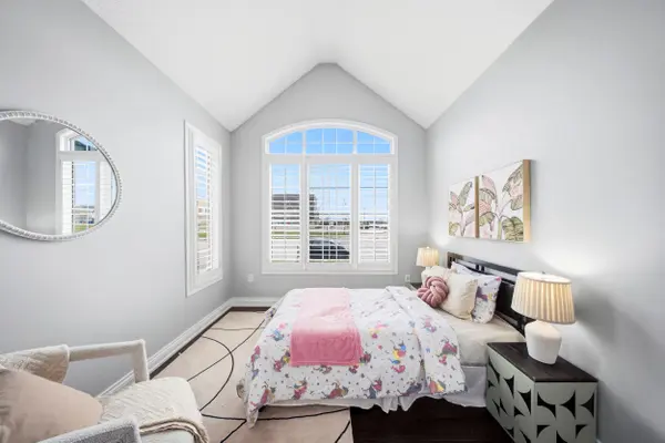 846 Savoline BLVD, Milton, ON L9T 0Z1