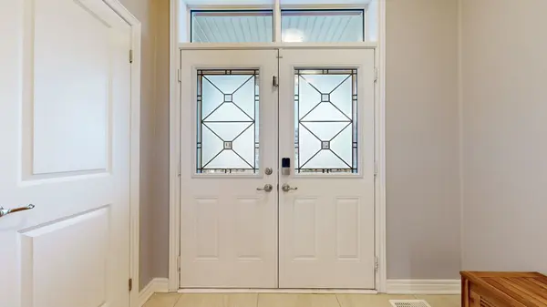 213 Wisteria WAY, Oakville, ON L6M 1R1