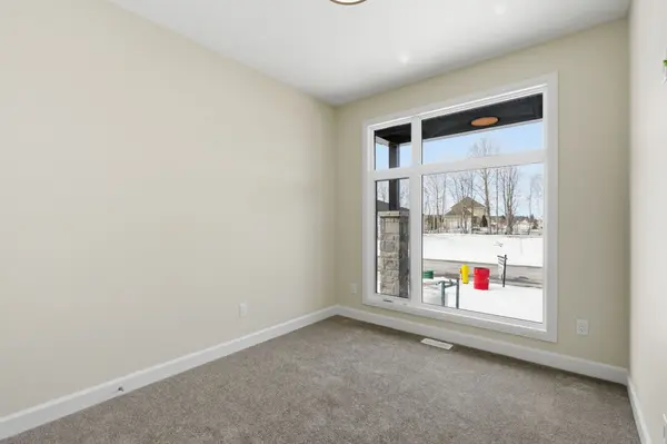 22 Hughes CIR, Casselman, ON K0A 1M0