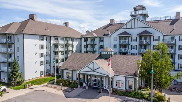 285 Steamship Bay RD #410, Gravenhurst, ON P1P 1Z9