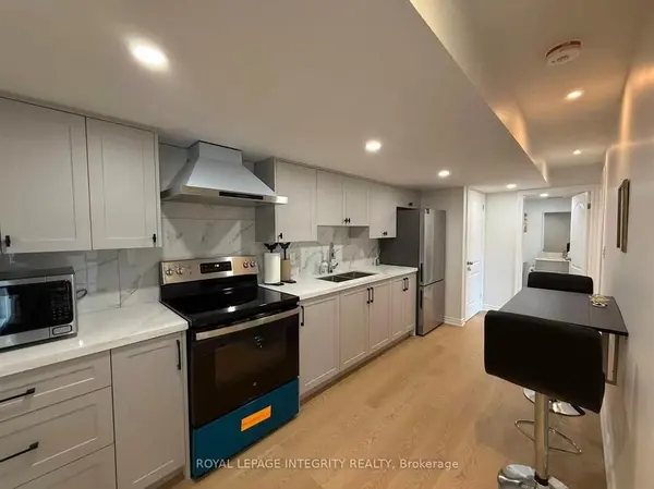 926 Fletcher CIR #Basement, Kanata, ON K2T 0B7