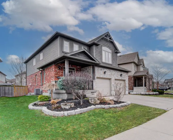 58 eden oak TRL, Kitchener, ON N2A 0G3