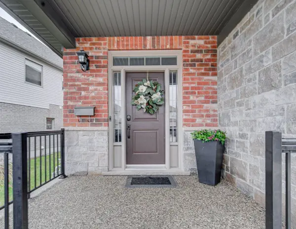 58 eden oak TRL, Kitchener, ON N2A 0G3