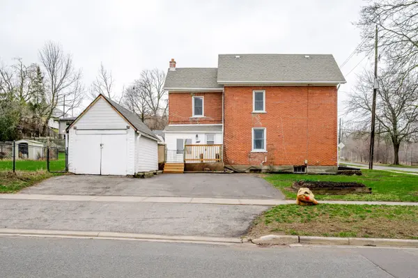 1065 High ST, Peterborough, ON K9J 5S1