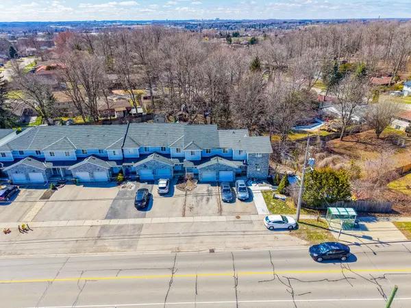 1496 Franklin BLVD, Cambridge, ON N3C 3L5