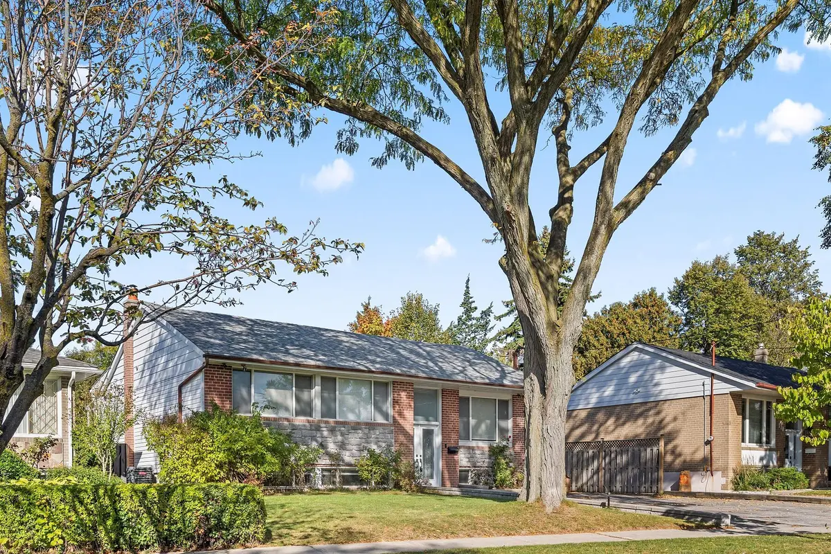 108 Lynedock CRES, Toronto C13, ON M3A 2B1