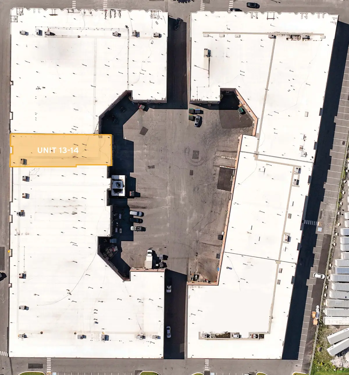 10 Wilkinson RD #13-14, Brampton, ON L6T 4M3