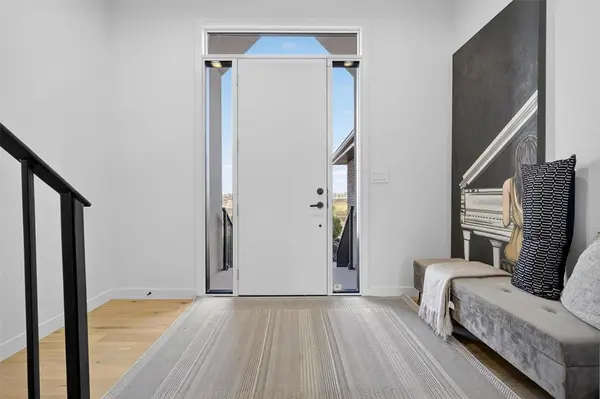 102 Butterfly WAY, Winnipeg, MB R3X 0X5