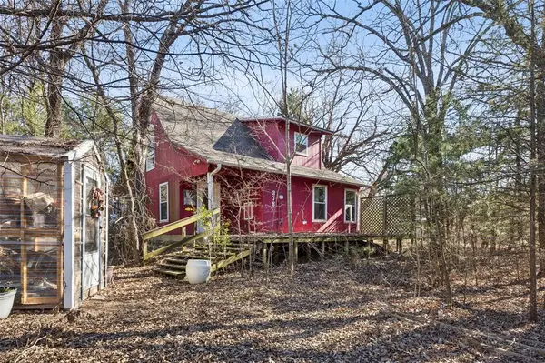 378 Eastshore Drive, Wills Point, TX 75169