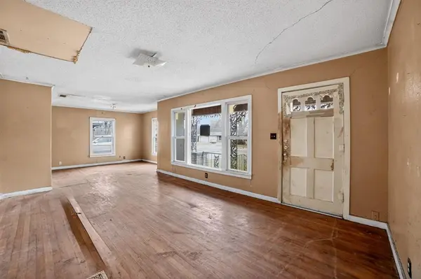 2519 Taylor Street, Commerce, TX 75428