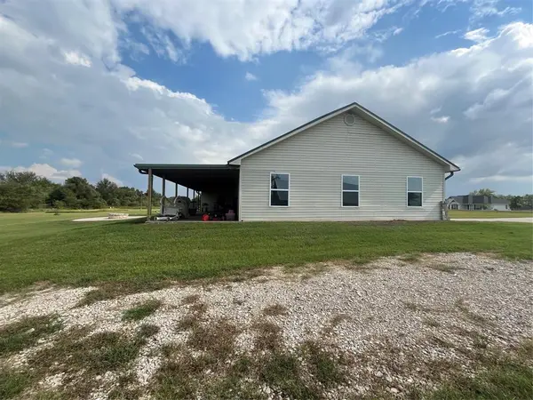 126 Hcr 2119, Whitney, TX 76692