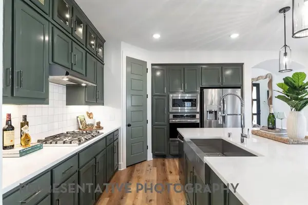 1648 Cornwall Avenue, Fort Worth, TX 76052