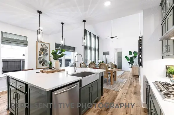 1648 Cornwall Avenue, Fort Worth, TX 76052