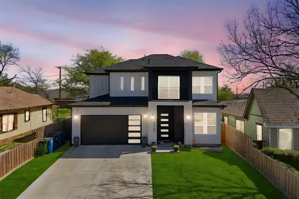 3038 S Denley, Dallas, TX 75216