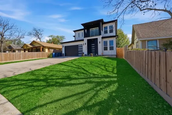 3038 S Denley, Dallas, TX 75216